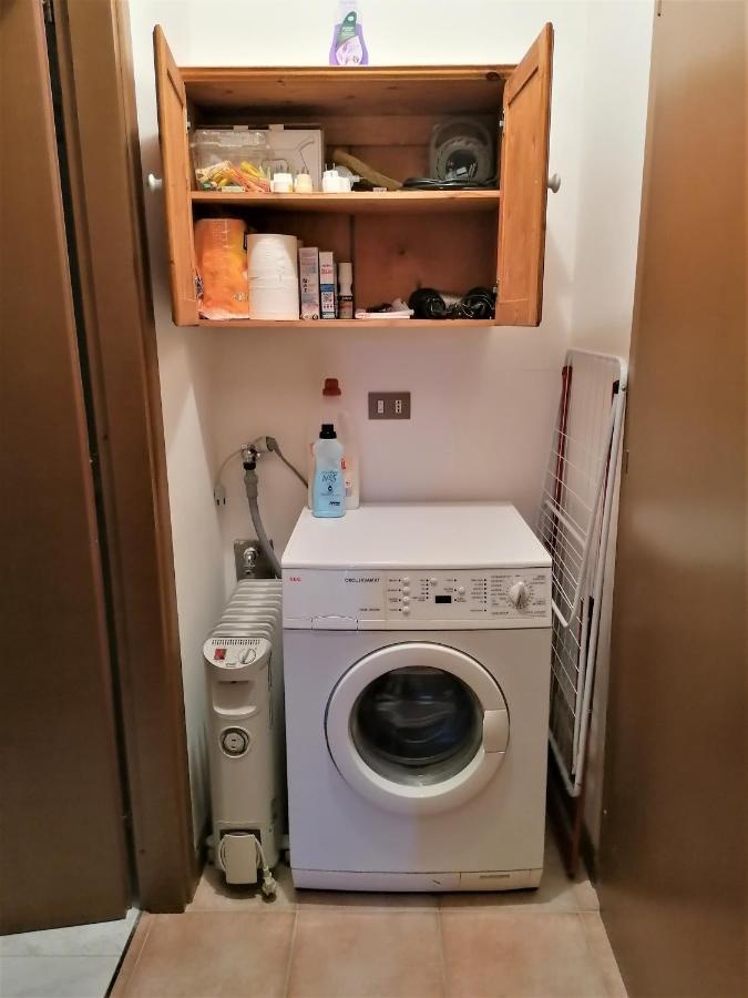 Casa Gisela Διαμέρισμα Ντεζεντσάνο ντελ Γκάρντα Εξωτερικό φωτογραφία