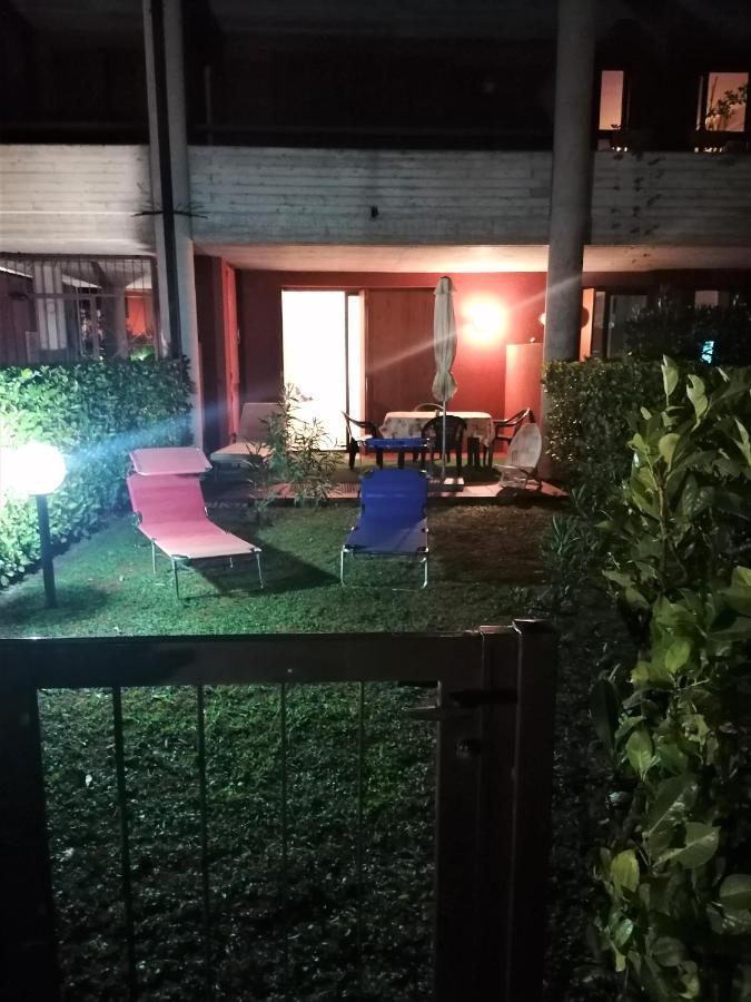 Casa Gisela Διαμέρισμα Ντεζεντσάνο ντελ Γκάρντα Εξωτερικό φωτογραφία